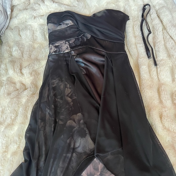 le chateau high-low dress with removable straps - Picture 3 of 8